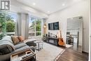 15 - 670 Atwater Avenue, Mississauga, ON  - Indoor Photo Showing Living Room 