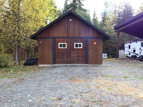 3240 Barriere South Road, Barriere, BC - Outdoor With Exterior