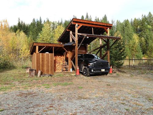 3240 Barriere South Road, Barriere, BC - Outdoor