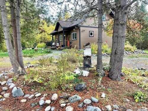 3240 Barriere South Road, Barriere, BC - Outdoor