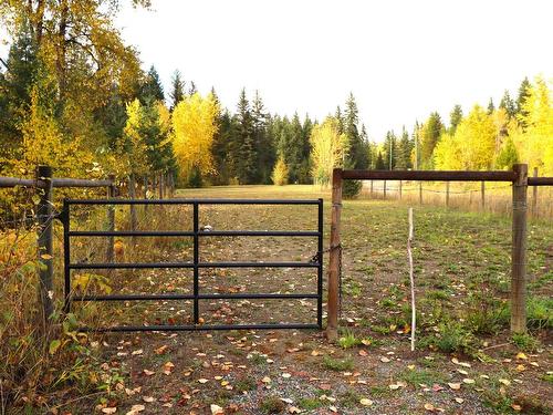 3240 Barriere South Road, Barriere, BC - Outdoor With View