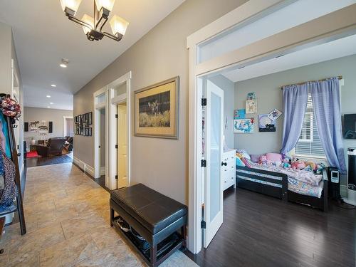 3018 Hilton Drive, Merritt, BC - Indoor Photo Showing Bedroom