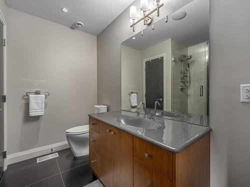 1858 Ironwood Terrace, Kamloops, BC - Indoor Photo Showing Bathroom