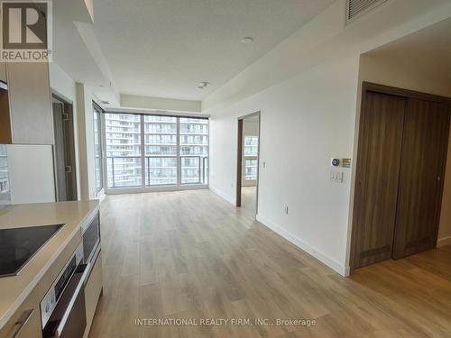 1112 - 95 Mcmahon Drive, Toronto, ON - Indoor