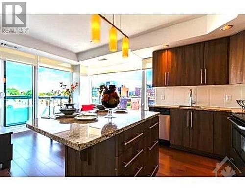 238 Besserer Street Unit#716, Ottawa, ON - Indoor Photo Showing Kitchen