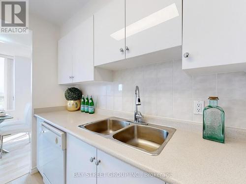 1119 - 1883 Mcnicoll Avenue, Toronto, ON - Indoor Photo Showing Kitchen With Double Sink