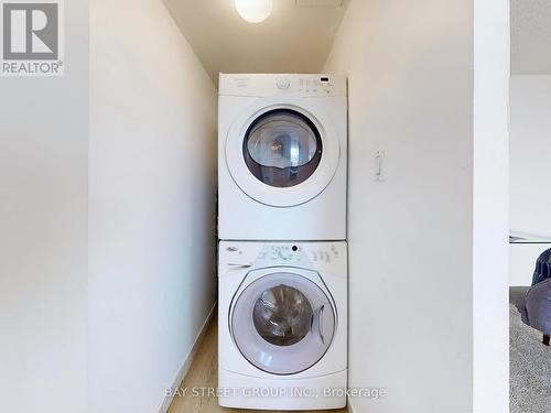 1119 - 1883 Mcnicoll Avenue, Toronto, ON - Indoor Photo Showing Laundry Room