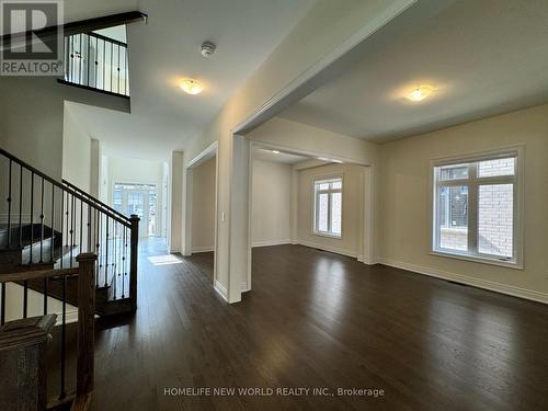 120 Settlers Crescent, Bradford West Gwillimbury, ON - Indoor Photo Showing Other Room