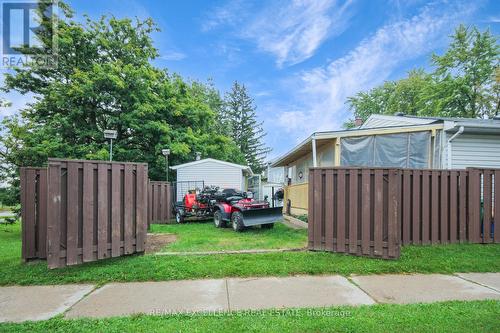 1 Hedgeson Court, Brampton, ON - Outdoor