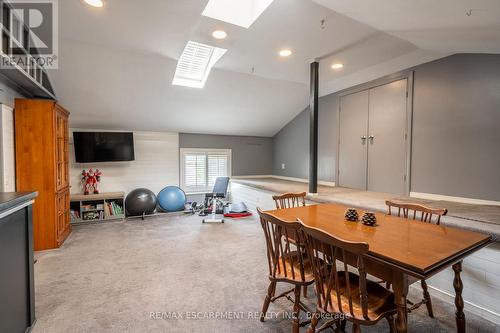 772 Francis Road, Burlington, ON - Indoor Photo Showing Dining Room