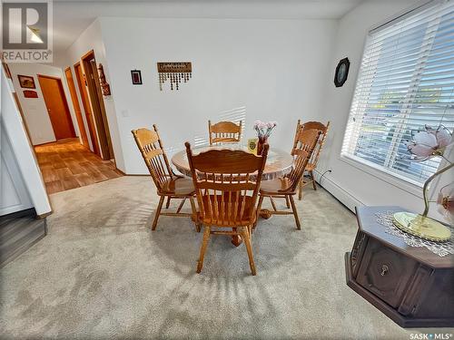 203 341 Cowie Crescent, Swift Current, SK - Indoor Photo Showing Dining Room