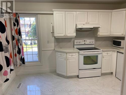 43 James Park Square W, Toronto, ON - Indoor Photo Showing Kitchen