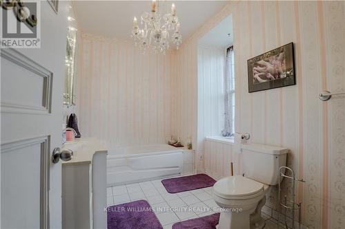 20763 Old Highway 2 Road, South Glengarry, ON - Indoor Photo Showing Bathroom