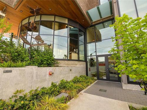 Ph3-2285 Bowker Ave, Oak Bay, BC - Outdoor