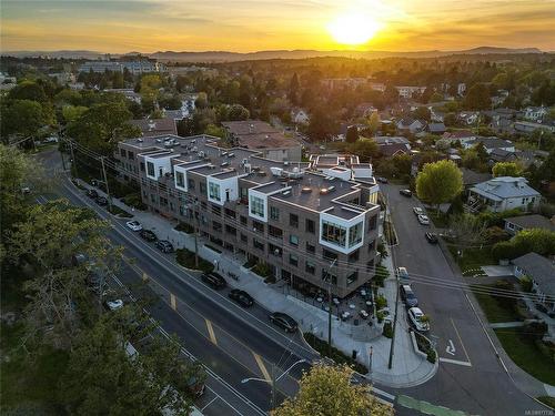 Ph3-2285 Bowker Ave, Oak Bay, BC - Outdoor With View