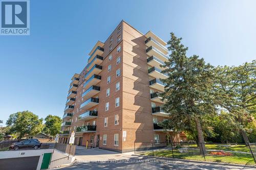 705 - 855 Kennedy Road, Toronto, ON - Outdoor