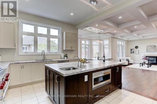 60 Royal West Road W, Markham, ON - Indoor Photo Showing Kitchen