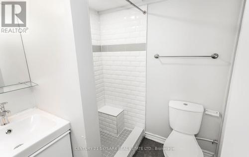 3 Binsell Avenue, Brampton, ON - Indoor Photo Showing Bathroom