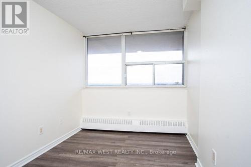 1001 - 3501 Glen Erin Drive, Mississauga, ON - Indoor Photo Showing Other Room