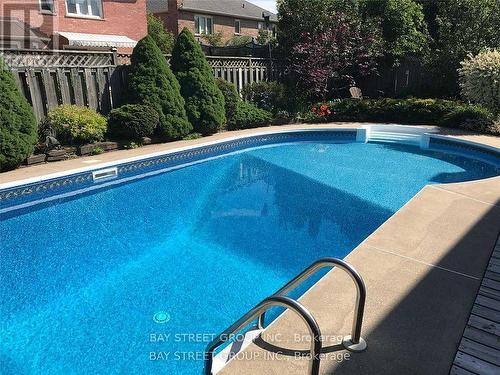 1744 Delderfield Crescent, Mississauga, ON - Outdoor With In Ground Pool With Backyard