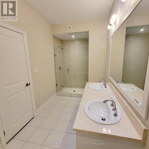 75 - 15 Luna Crescent, Mississauga, ON - Indoor Photo Showing Bathroom