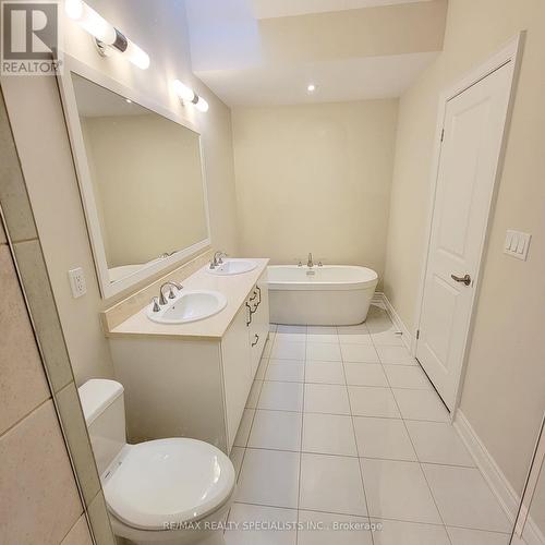 75 - 15 Luna Crescent, Mississauga, ON - Indoor Photo Showing Bathroom