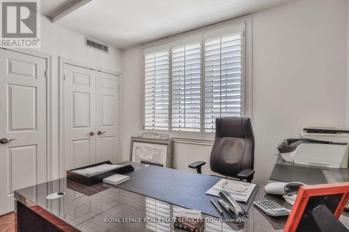 129 - 2289 Lake Shore Boulevard W, Toronto, ON - Indoor Photo Showing Office