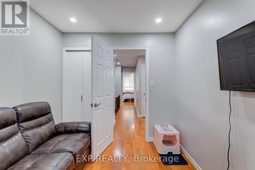 14 San Marino Way, Toronto, ON - Indoor