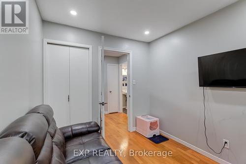 14 San Marino Way, Toronto, ON - Indoor