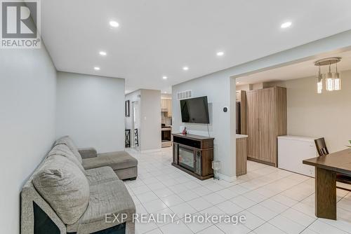 14 San Marino Way, Toronto, ON - Indoor