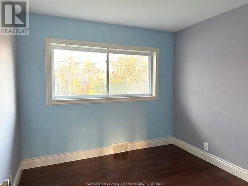 3610 Woodland, Windsor, ON - Indoor Photo Showing Other Room