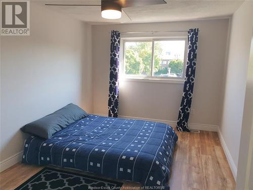 5477 Empress Street, Windsor, ON - Indoor Photo Showing Bedroom