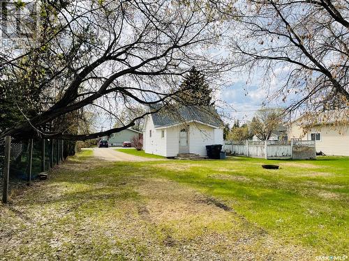 113 6Th Street N, Nipawin, SK - Outdoor