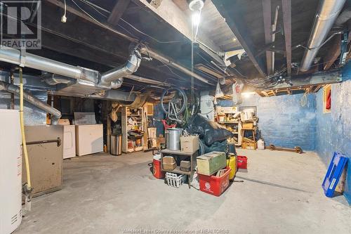 1127 Wellington Avenue, Windsor, ON - Indoor Photo Showing Basement