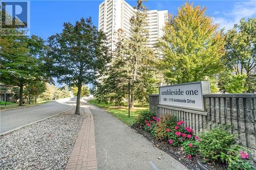 1081 Ambleside Drive Unit#202, Ottawa, ON - Outdoor