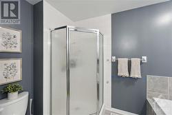 ensuite w. shower - 