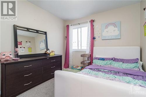 235 Huntersfield Drive, Ottawa, ON - Indoor Photo Showing Bedroom