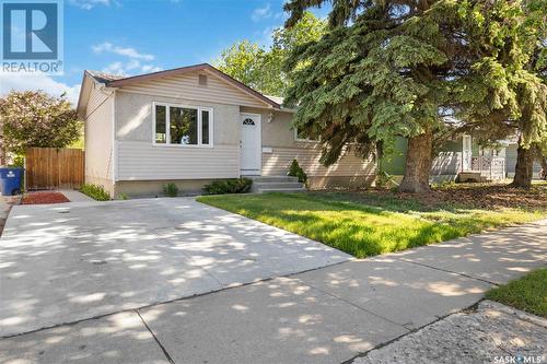 2702 33Rd Street W, Saskatoon, SK 