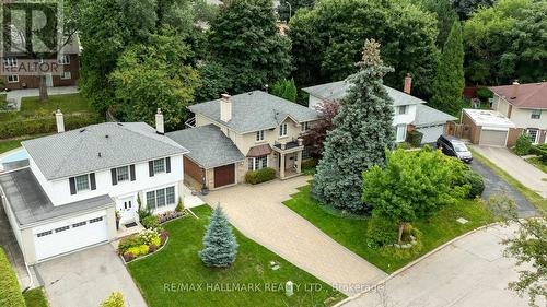 31 Ringwood Crescent, Toronto, ON - Outdoor With Facade