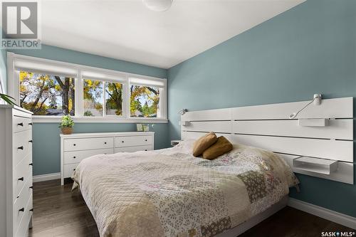 3527 Allen Avenue, Regina, SK - Indoor Photo Showing Bedroom