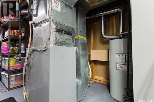 3527 Allen Avenue, Regina, SK - Indoor Photo Showing Basement