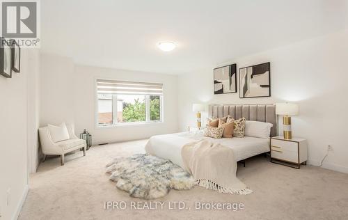 176 Lumb Drive, Cambridge, ON - Indoor Photo Showing Bedroom