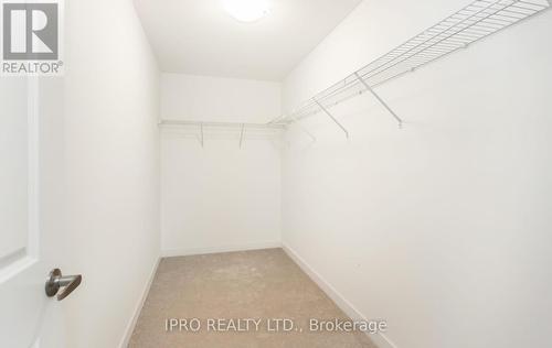 176 Lumb Drive, Cambridge, ON - Indoor Photo Showing Other Room