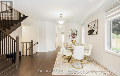 176 Lumb Drive, Cambridge, ON - Indoor Photo Showing Dining Room