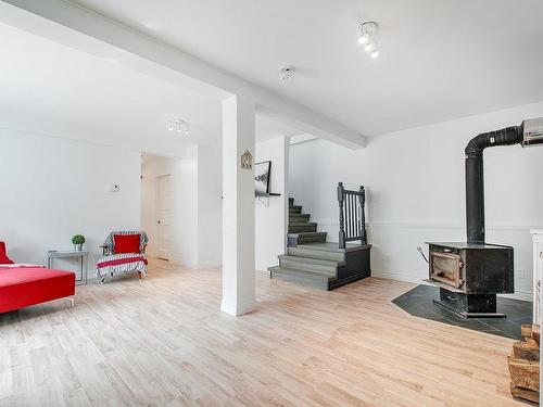 Living room - 5046 Ch. Lendman, Sainte-Agathe-Des-Monts, QC - Indoor