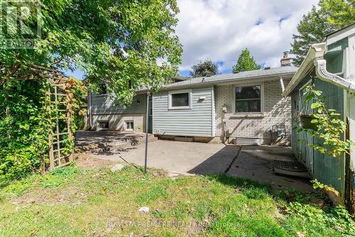 59 Scotchpine Crescent, London, ON - Outdoor