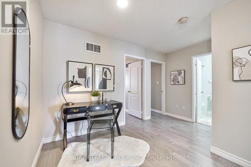 68 Collis Drive, Aurora, ON - Indoor Photo Showing Other Room