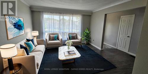 290 Morden Road, Oakville, ON - Indoor Photo Showing Living Room