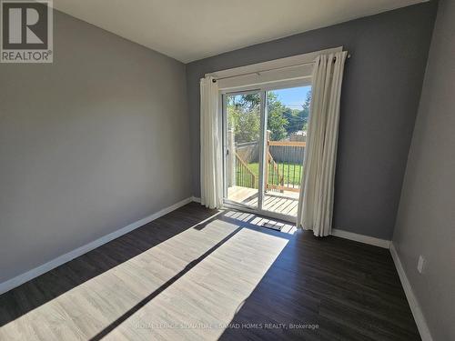 290 Morden Road, Oakville, ON - Indoor Photo Showing Other Room