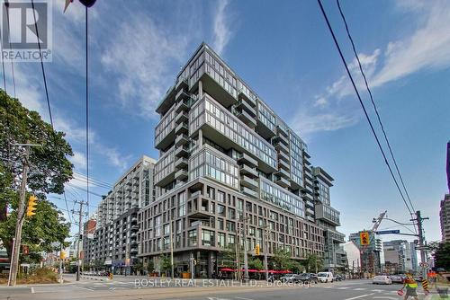 524 - 111 Bathurst Street, Toronto, ON - Outdoor